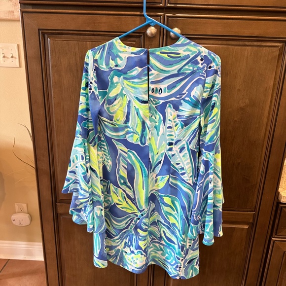 🛍Lilly Pulitzer Dress! Blue,Green& White w/ Bell Sleeves- EXCELLENT CONDITION! - Picture 3 of 9